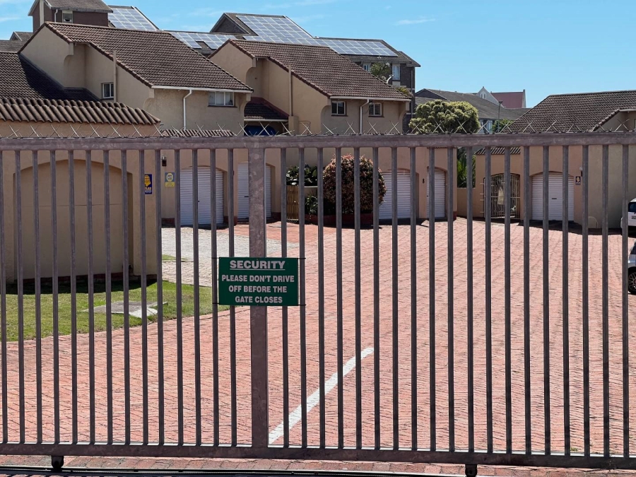 3 Bedroom Property for Sale in South End Eastern Cape